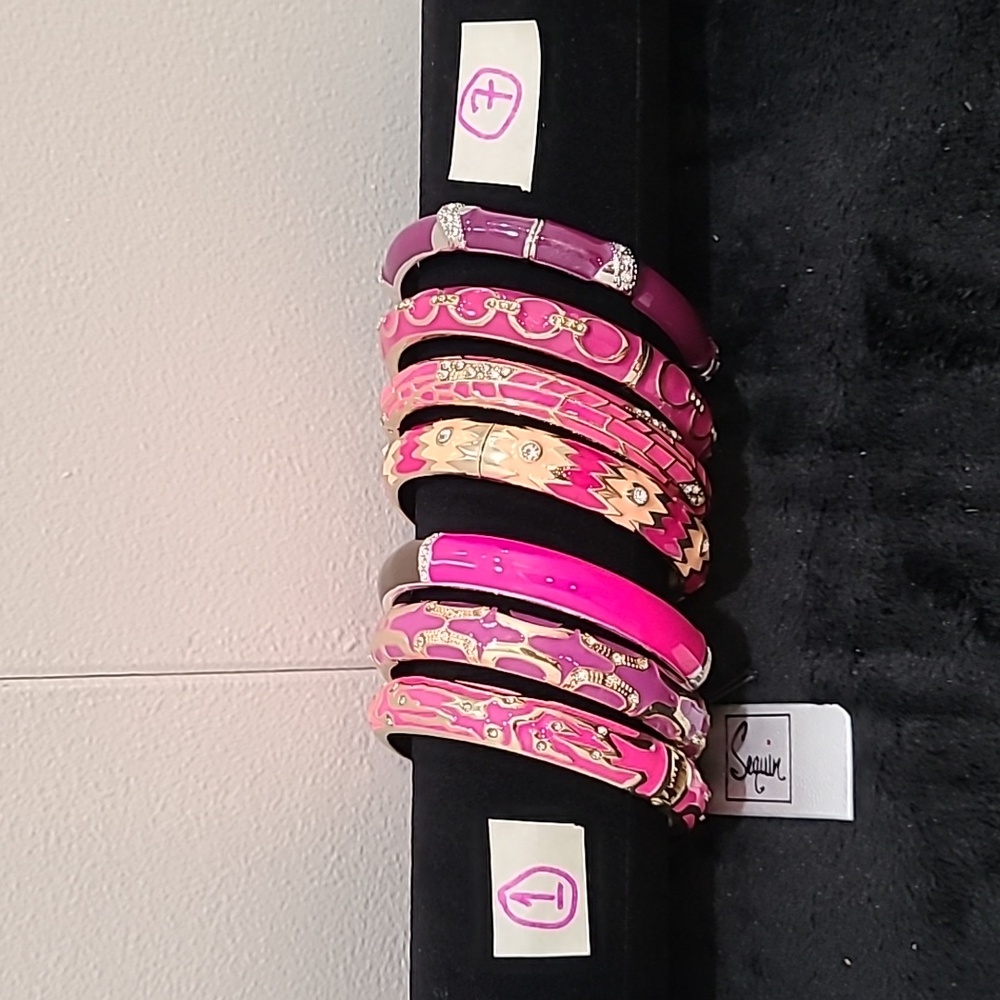 1 Random Pink bangle - Picture 2 of 2
